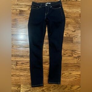 Women’s Dark Blue Skinny Jeans